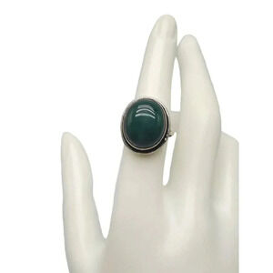 Silver Plated Green Spinel Cabochon Dome Ring Size 7 Vintage